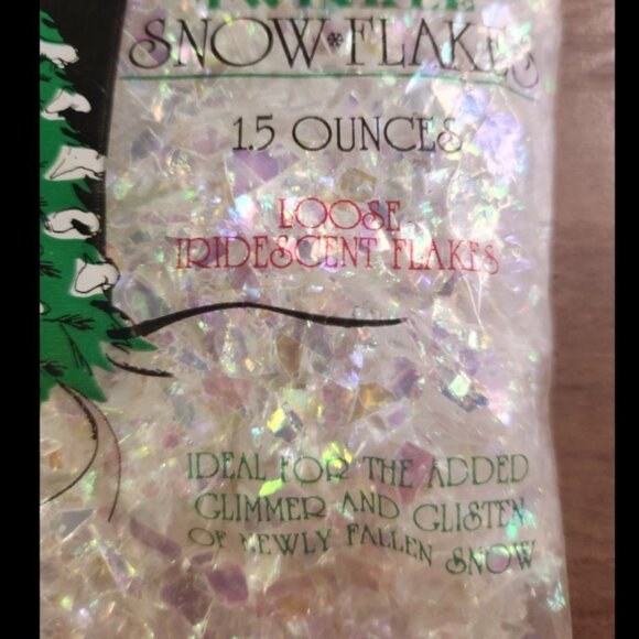 Vintage Soft Snow Iridescent Twinkle Snow Flake Mix - Picture 2 of 6